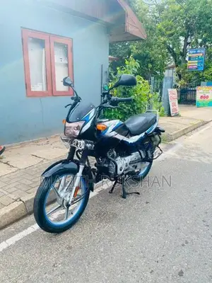 Bajaj CT100 ES 2023