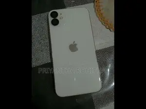 Apple iPhone 11 128GB (Used)