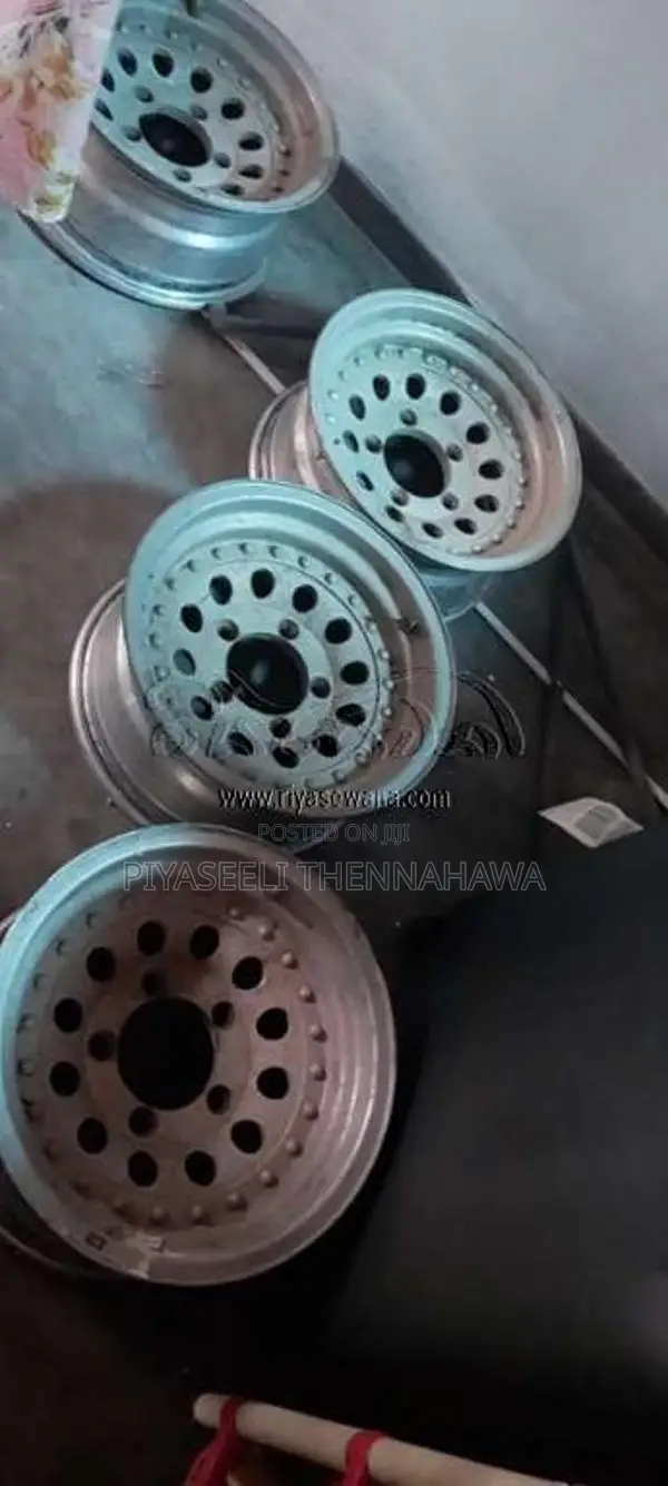 Mitsubishi 4dr5 Jeep alloy wheel set for Other