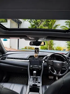 Honda Civic 2018 Car (Used)