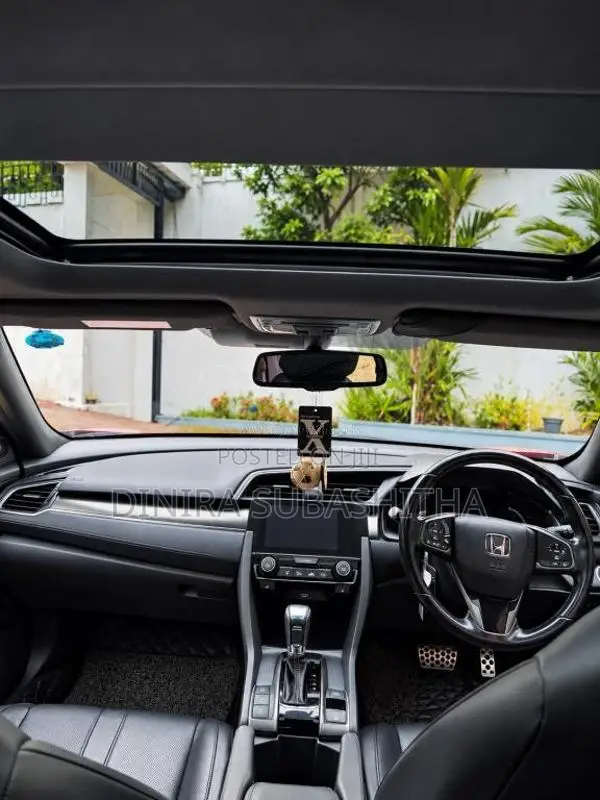 Honda Civic 2018 Car (Used)
