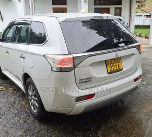 Mitsubishi Outlander 2014 SUV (Used)