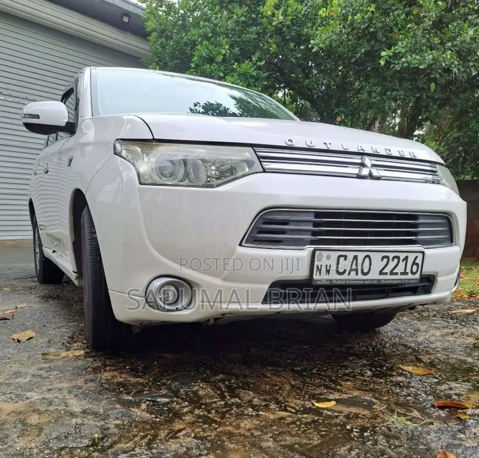 Mitsubishi Outlander 2014 SUV (Used)