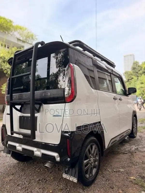 Mitsubishi Delica Mini T-Premium Turbo Hybrid Spacia Wagon R 2024 Car 