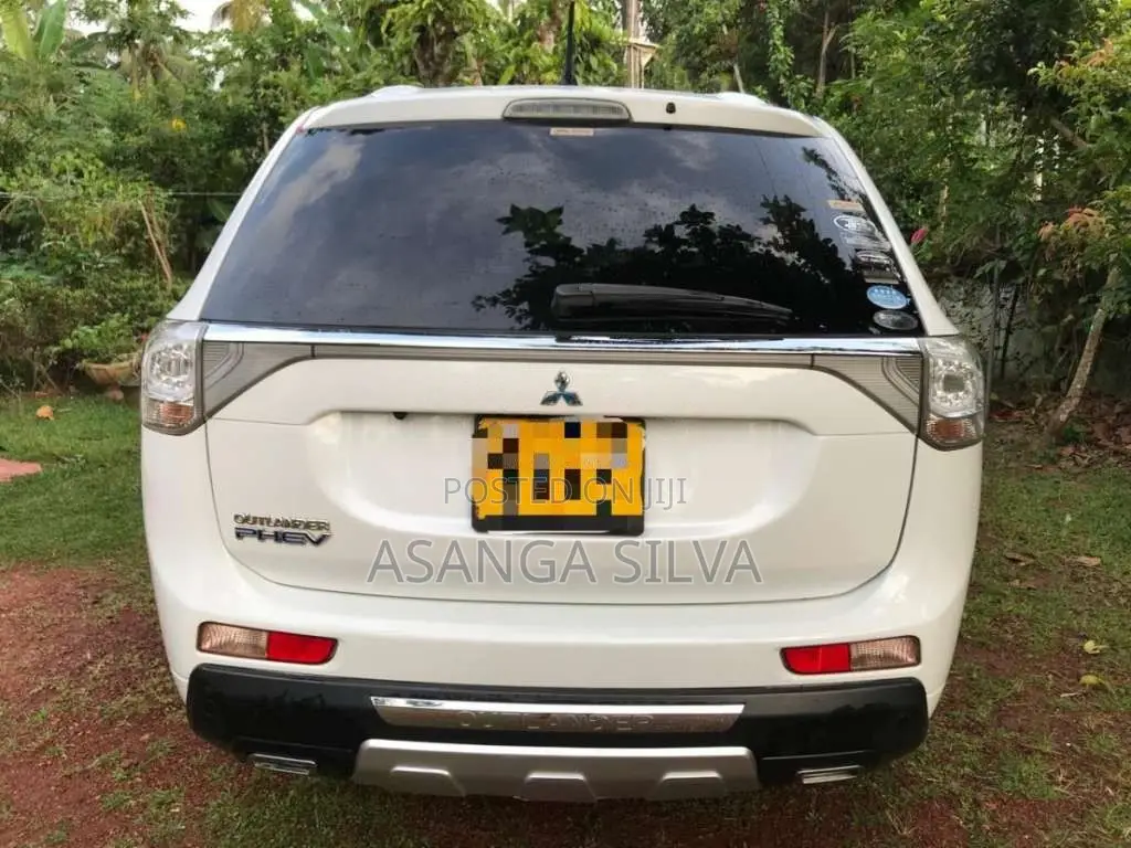 Mitsubishi Outlander 2015 SUV (Used)