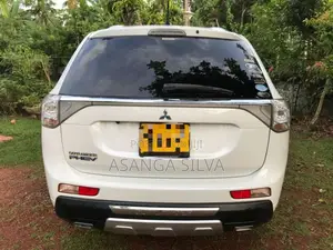 Mitsubishi Outlander 2015 SUV (Used)