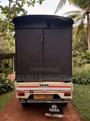 Tata Dimo Batta 2010 Lorry (Used)