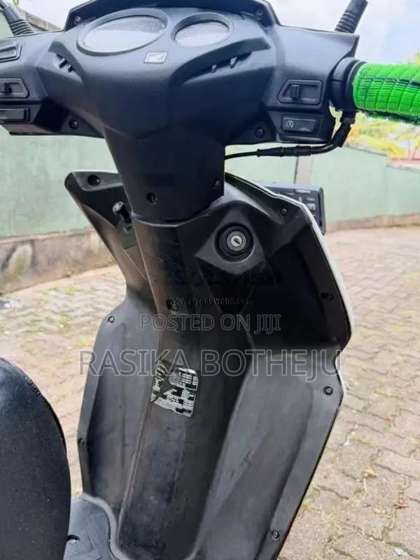 Honda Dio 2015 Motorbike (Used)