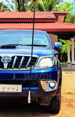 Toyota Hilux 2008 Pickup (Used)