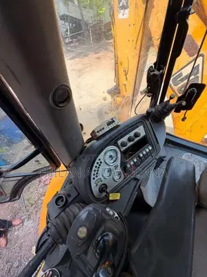 JCB 21 2004 Heavy-Duty (Used)