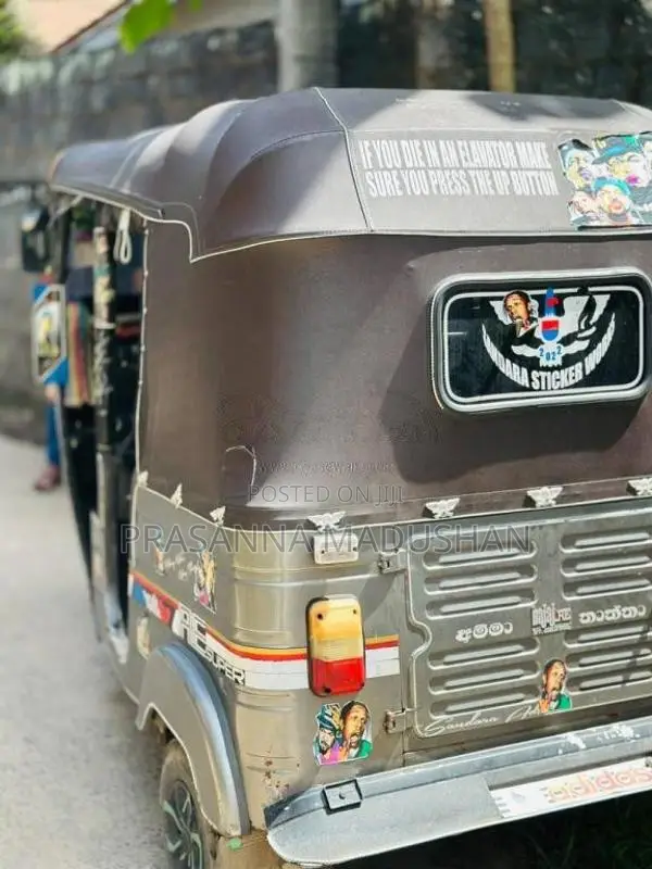 Bajaj RE 1997 Three Wheel (Used)