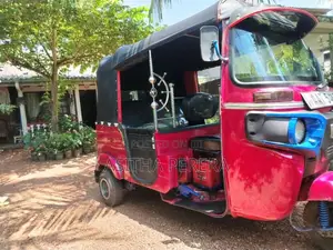 Bajaj RE 4 Stroke 2014 Three Wheel (Used)