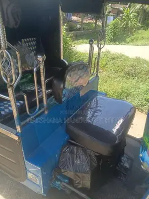 Bajaj Re 2009 Three Wheel (Used)