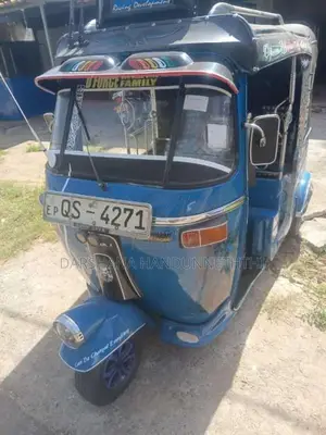 Bajaj Re 2009 Three Wheel (Used)