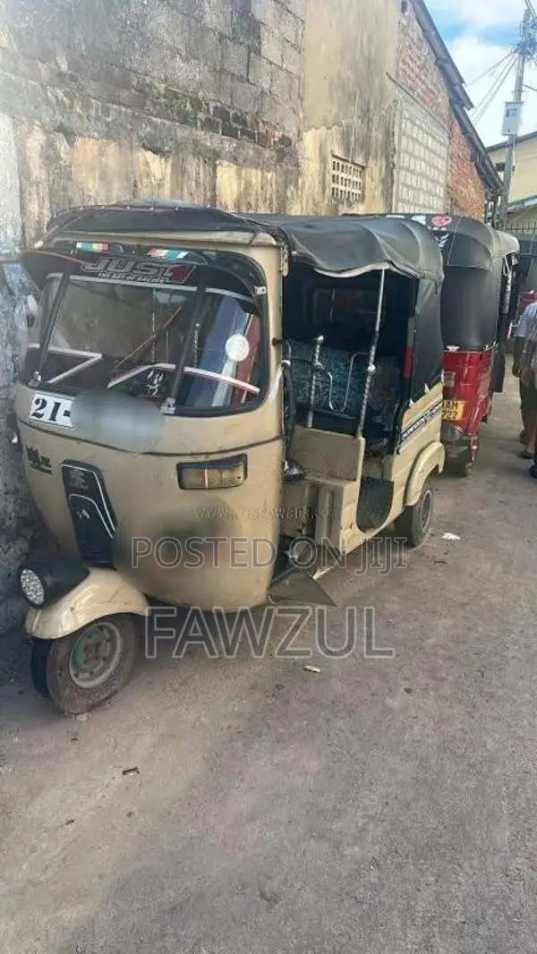 Bajaj 2 stroke 1994 Three Wheel (Used)