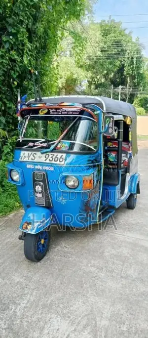 Bajaj Re 2011 Three Wheel (Used)