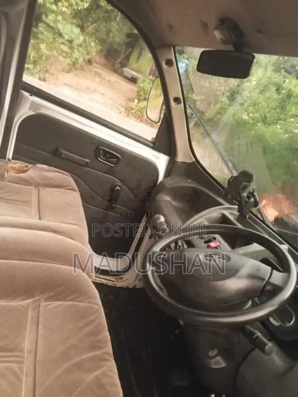 Tata Dimo Batti 2013 Lorry (Used)