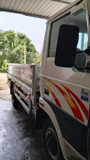 Tata 709 2008 Lorry (Used)