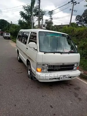 Toyota HIACE 1983 Van (Used)