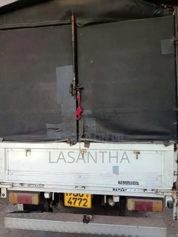 Toyota TOYOACE 1999 Lorry (Used)