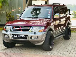 Mitsubishi Montero V76 2000 SUV (Used)