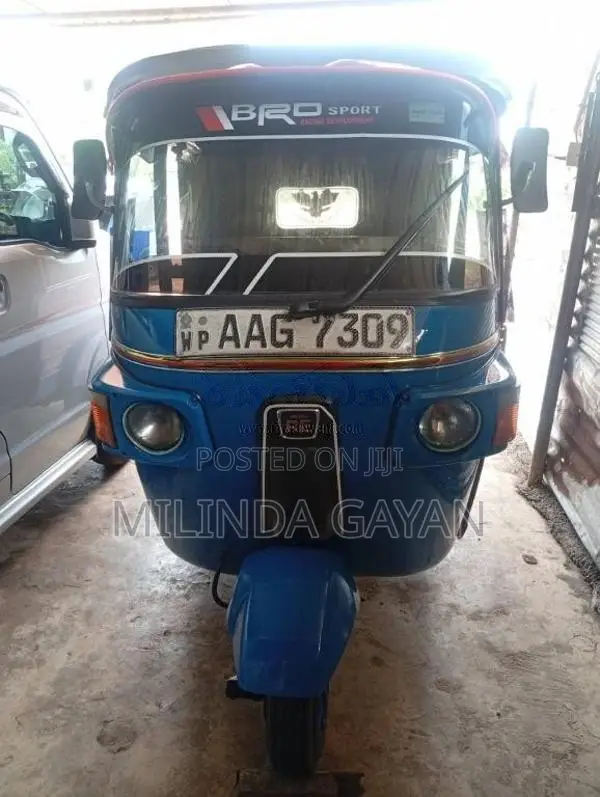 Bajaj RE 2012 Three Wheel (Used)