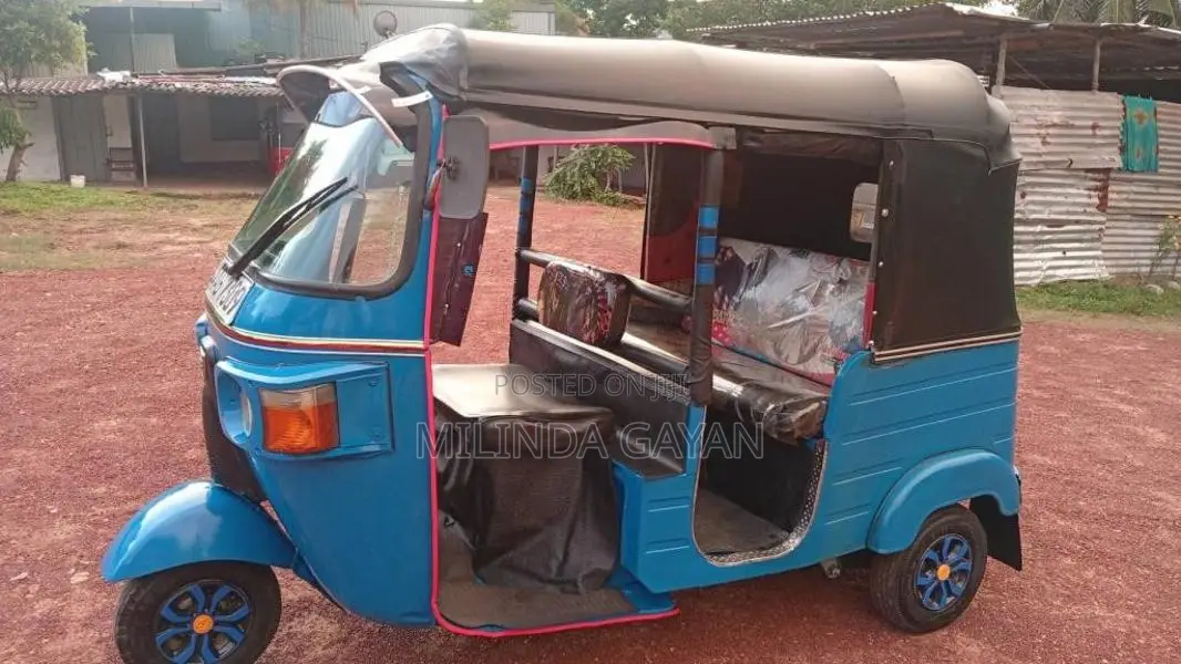 Bajaj RE 2012 Three Wheel (Used)