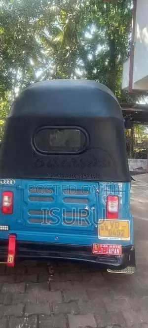 Bajaj RE 4 Stroke 2010 Three Wheel (Used)