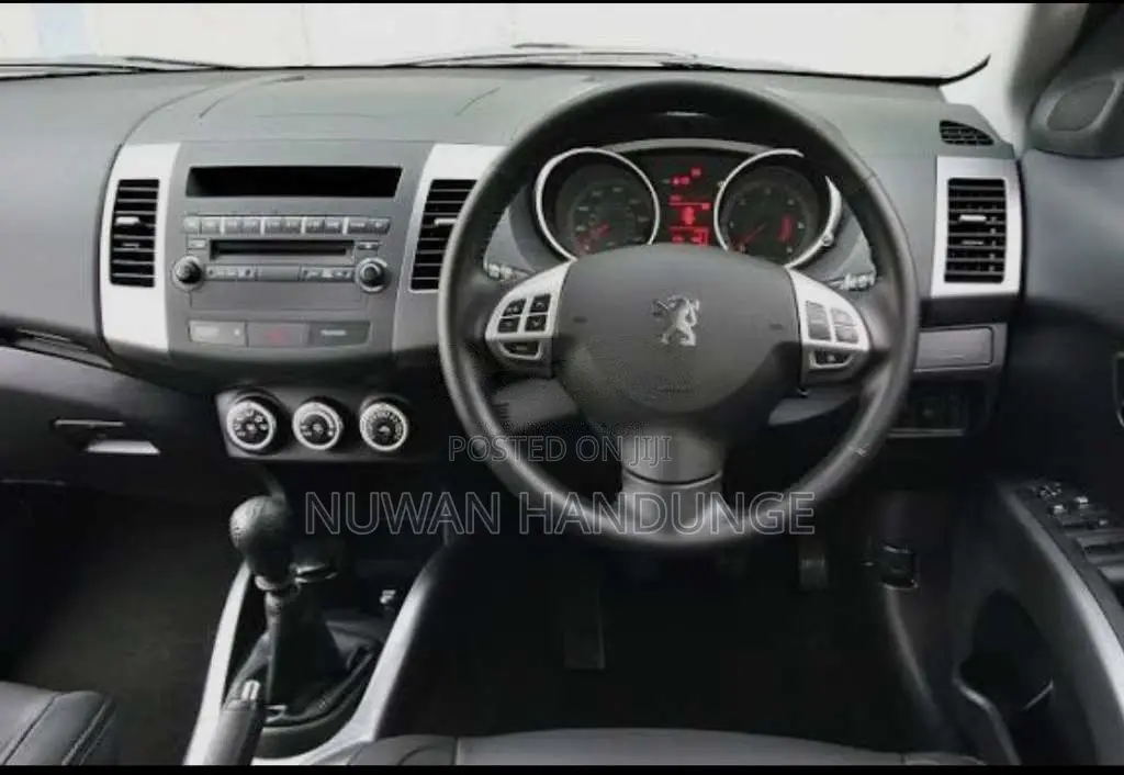 Peugeot 4007 2008 SUV (Used)