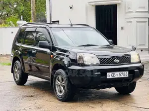 Nissan X-TRAIL 2004 SUV (Used)