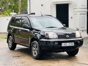 Nissan X-TRAIL 2004 SUV (Used)