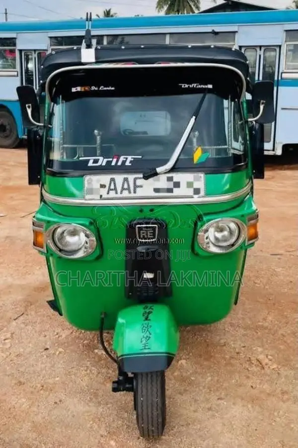 Bajaj RE 2013 Three Wheel (Used)