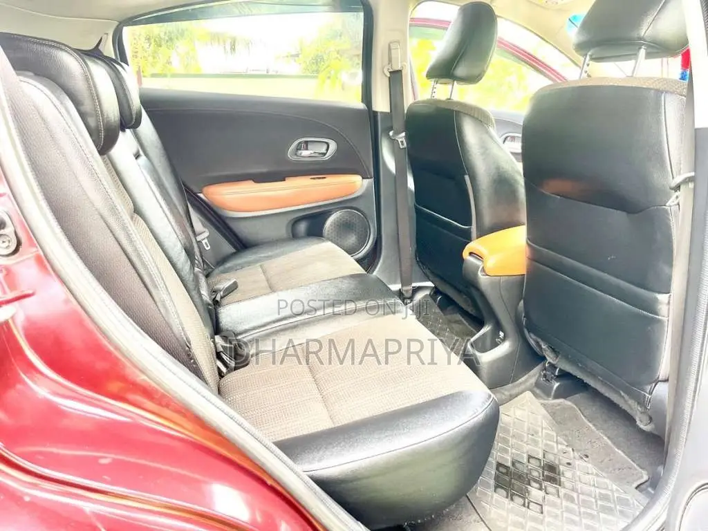 Honda Vezel 2014 SUV (Used)