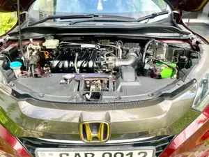 Honda Vezel 2014 SUV (Used)