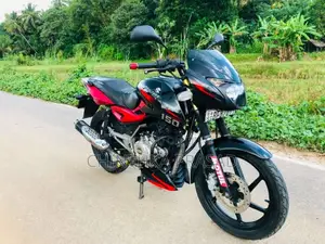 Bajaj Pulsar 2017 Motorbike (Used)