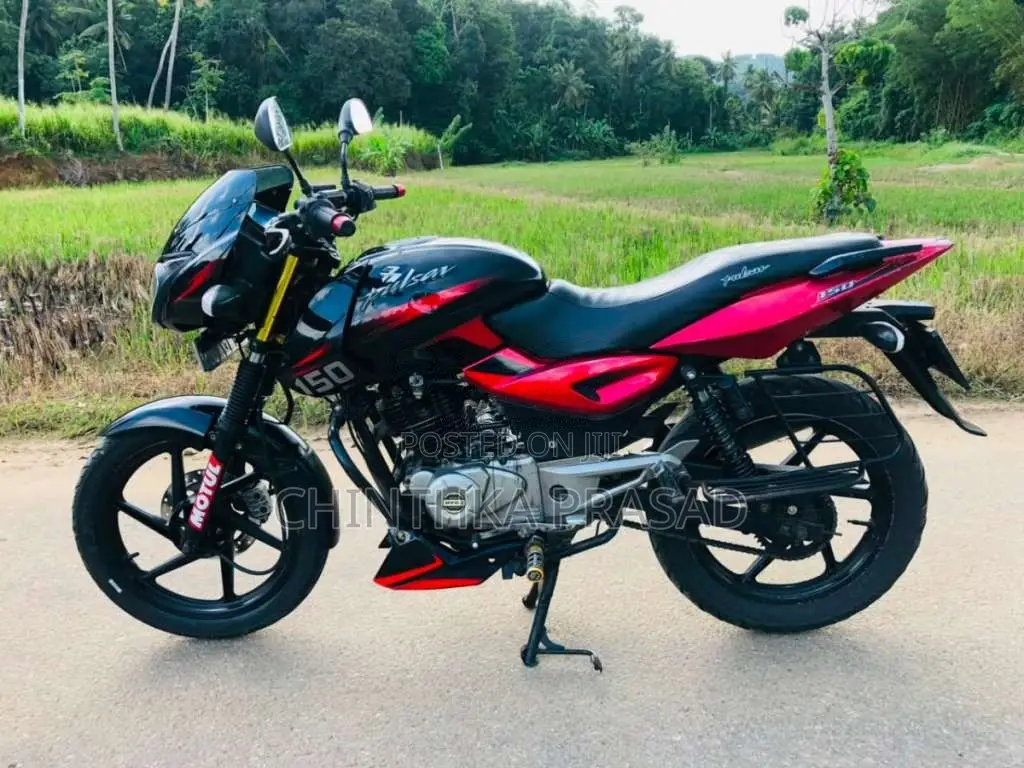 Bajaj Pulsar 2017 Motorbike (Used)