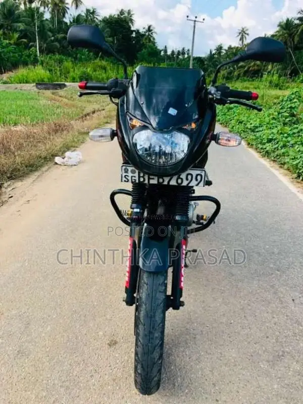Bajaj Pulsar 2017 Motorbike (Used)