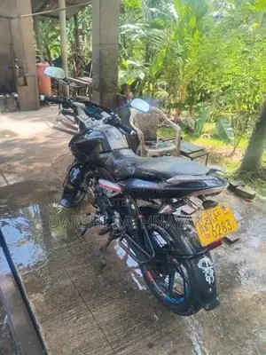 Bajaj Pulsar 2011 Motorbike (Used)