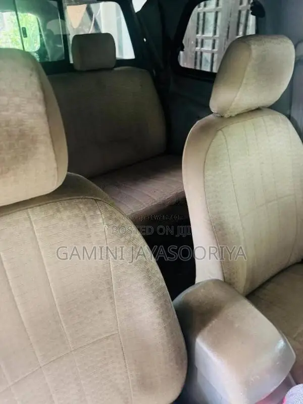 Toyota Hilux 2009 Pickup (Used)