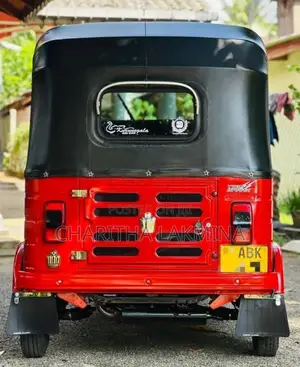 Bajaj 4 Stroke 2016 Three Wheel (Used)