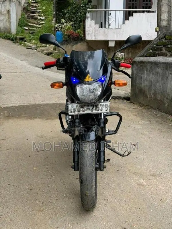 Bajaj Pulsar 180 2010 Motorbike (Used)
