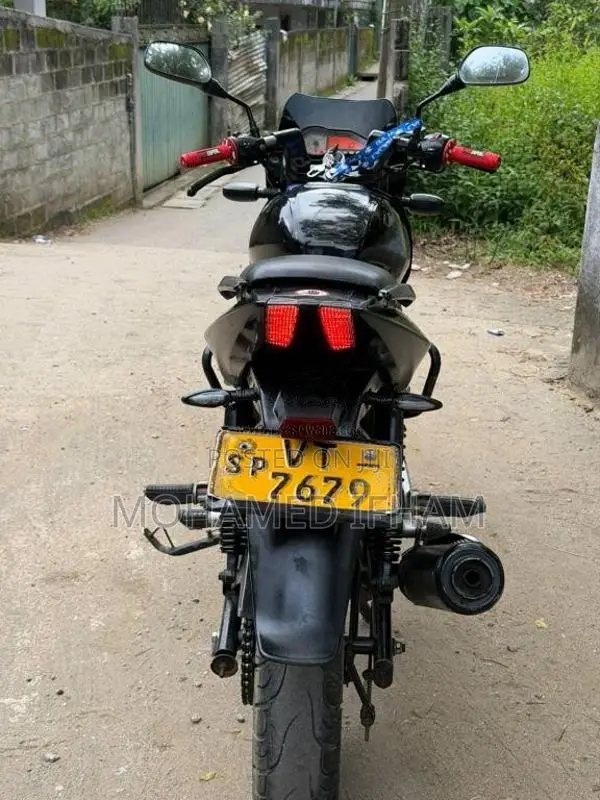 Bajaj Pulsar 180 2010 Motorbike (Used)