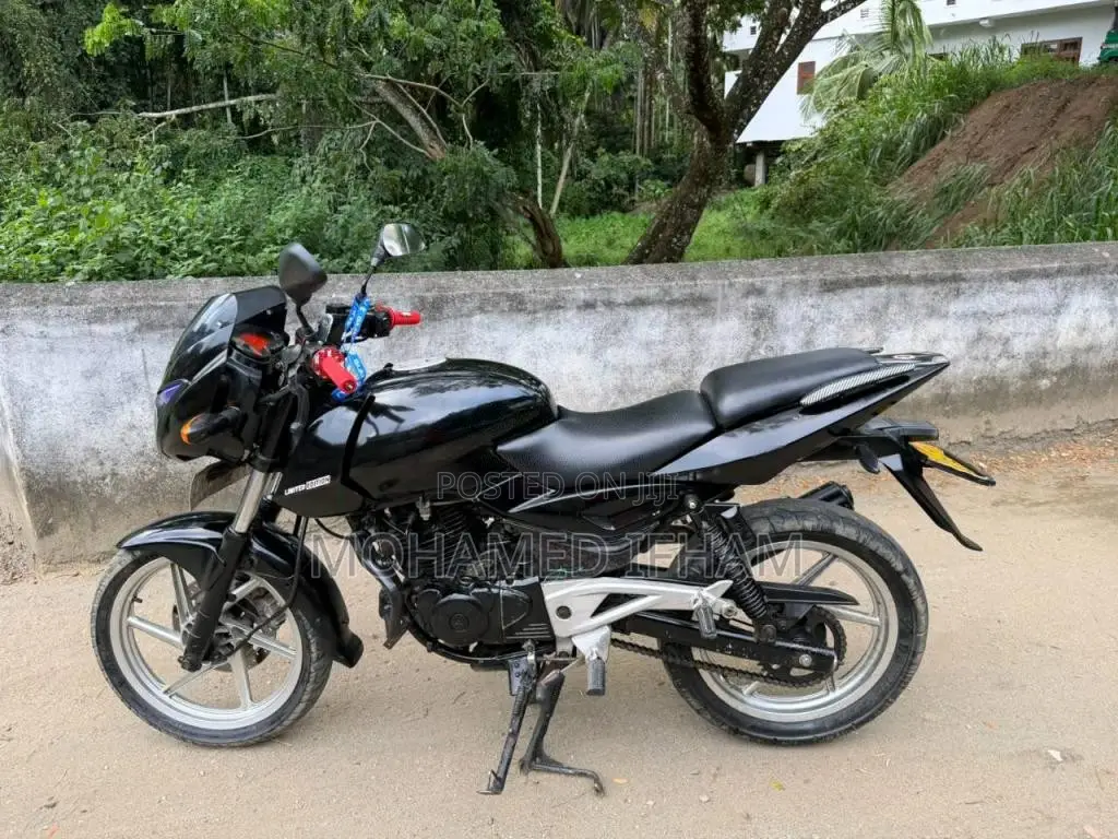 Bajaj Pulsar 180 2010 Motorbike (Used)