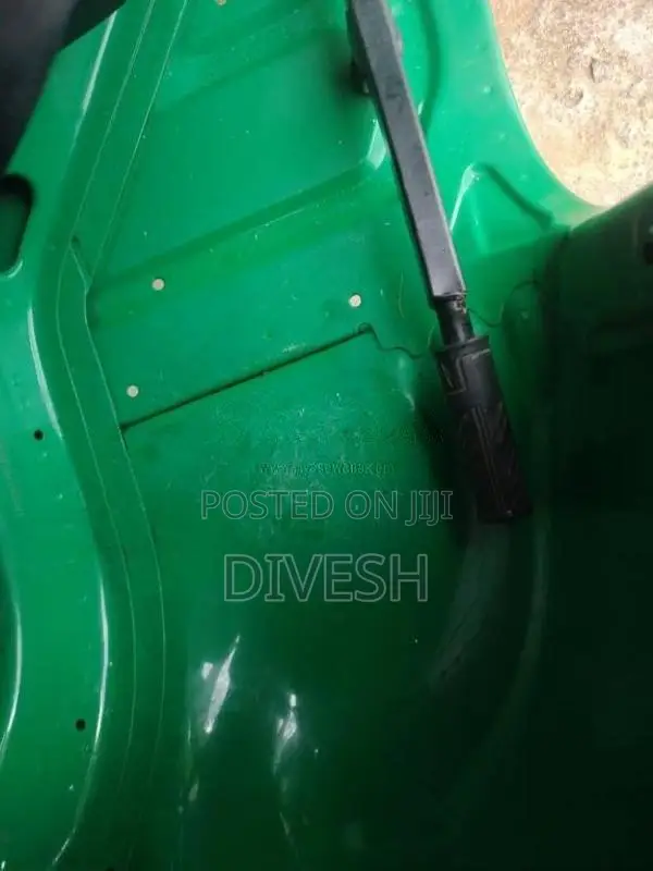 Bajaj Re 2026 Three Wheel (Used)