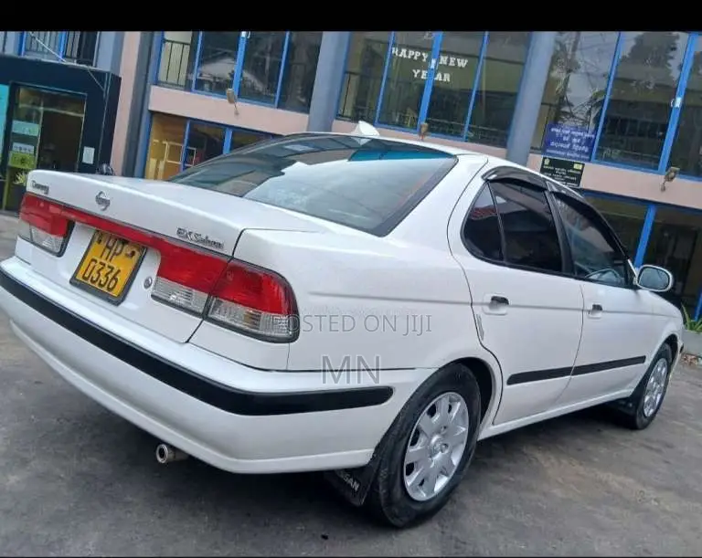 Nissan FB15 2000 Car (Used)