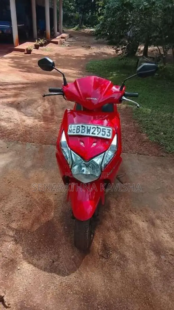 Honda Dio 2014 Motorbike (Used)