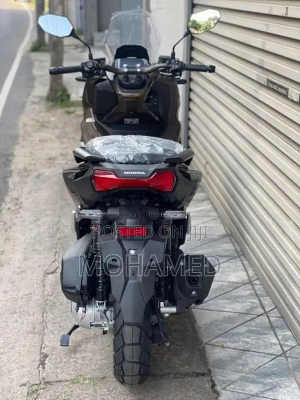 Honda Adv Roadsync 2026 Motorbike Brand New