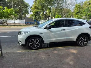 Honda Vezel Rs Sensing 2016 SUV (Used)
