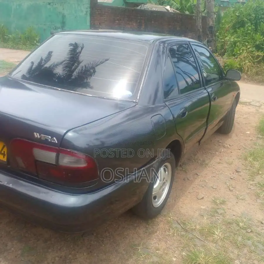 Proton Wira 2005 Car (Used)