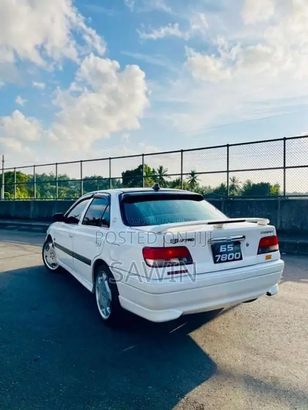 Toyota Carina 1998 Car (Used)